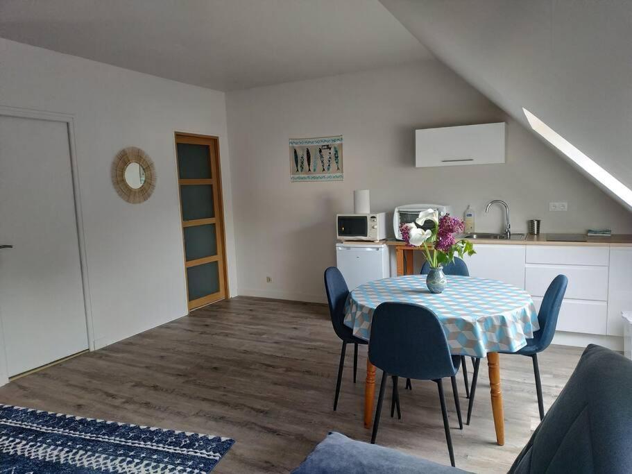 Grand Studio, Tout Equipe Et Renove. Combrit Extérieur photo